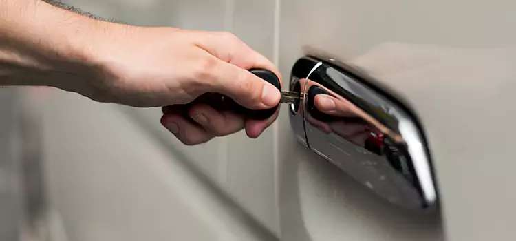 Why Choose Our Auto Locksmith Team in Mundelein, IL?