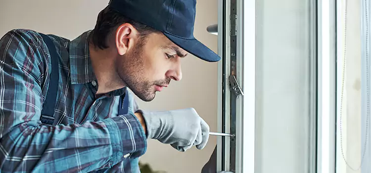 Emergency Response for Latch Issues Mundelein